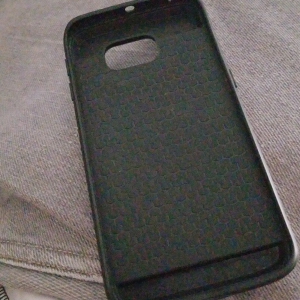 Phone case - Picture 2 of 3